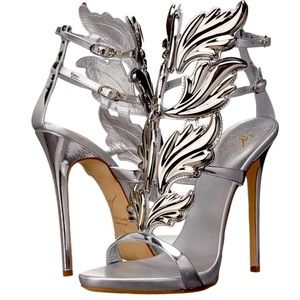 New. Giuseppe Zanotti Leather Baroque Leaf Sandals